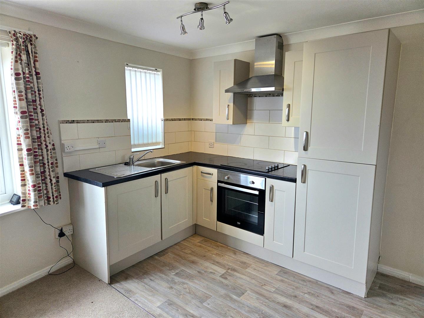 Camona Drive, Maritime Quarter, Swansea, SA1 1YJ